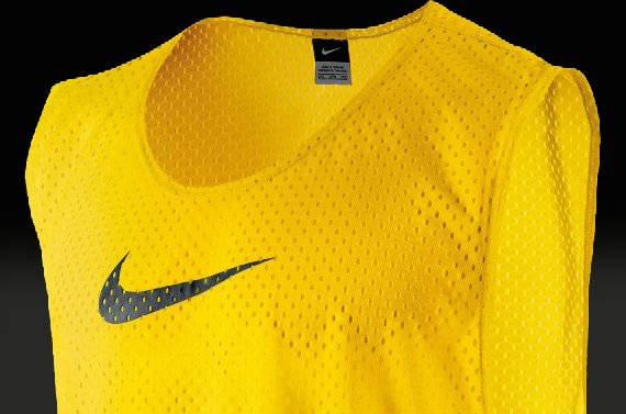 Футбольная манишка Nike - Желтая