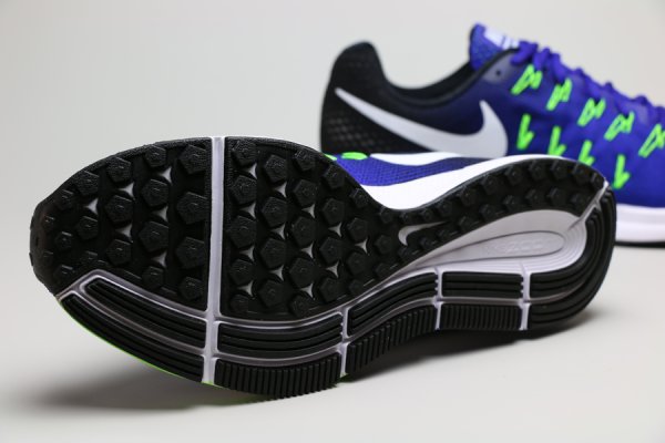 Кроссовки для бега Nike AIR ZOOM PEGASUS 33 831352-400