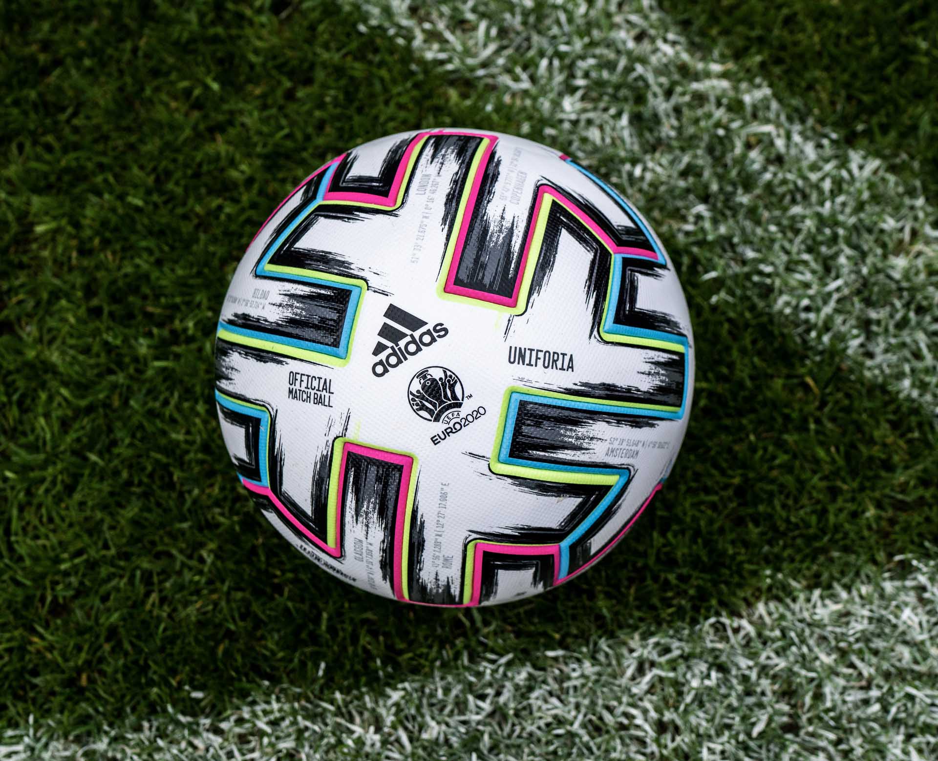 Официальный мяч ЕВРО 2020 — Adidas Uniforia!