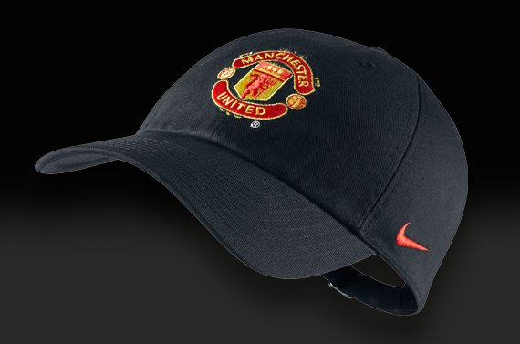 Оригинальная бейсболка Nike Manchester United (черная)