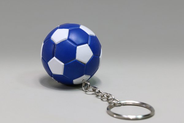 Брелок для ключей - Футбольный мяч | Синий