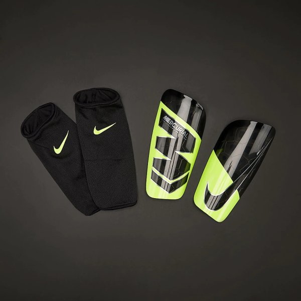 Футбольные щитки Nike Mercurial Lite SP2120-703