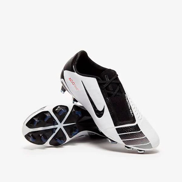 Бутсы Nike Phantom VNM Elite FG AO7540-106