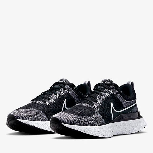 Кросівки для бігу Nike React Infinity Run Flyknit 2 CT2357-101
