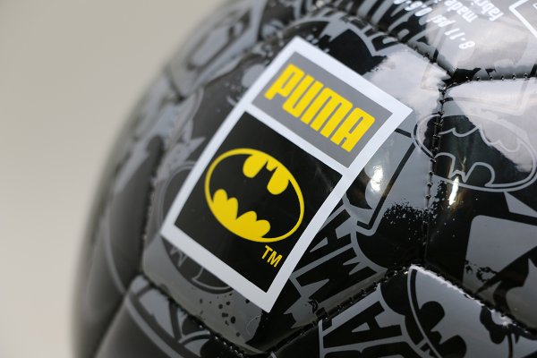 Детский футбольный мяч Puma Superhero Lite 350g Размер·4 Batman 082763-50 082763-50