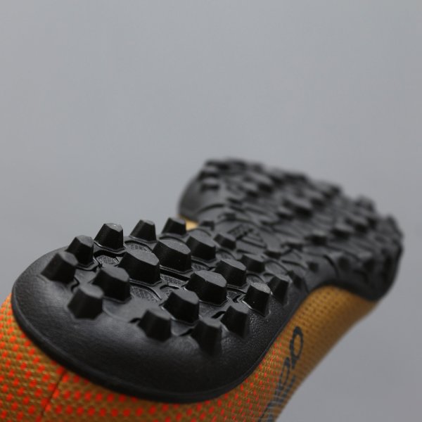Сороконожки Adidas X Tango 17.3 CP9135 | Hyper Gold CP9135