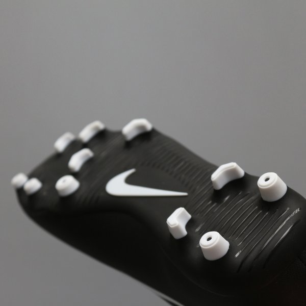 Бутсы Nike Mercurial BRAVATA II 844436-001