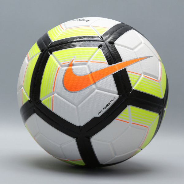 Футбольний м'яч Nike Magia FIFA PRO SC3253-100