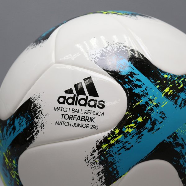 Детский футбольный мяч Adidas Junior 290g TORFABRIK Размер·4 | BS3508 BS3508