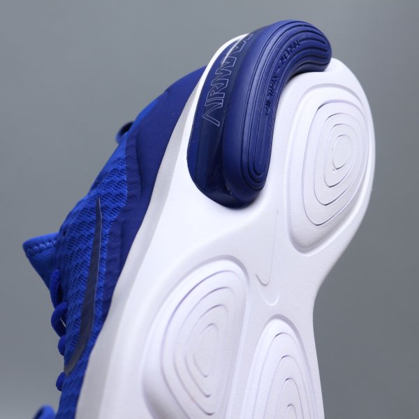 Беговые кроссовки Nike AIR MAX KANTARA 908982-400