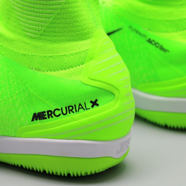 Футзалки Nike Mercurial Proximo 831976-305