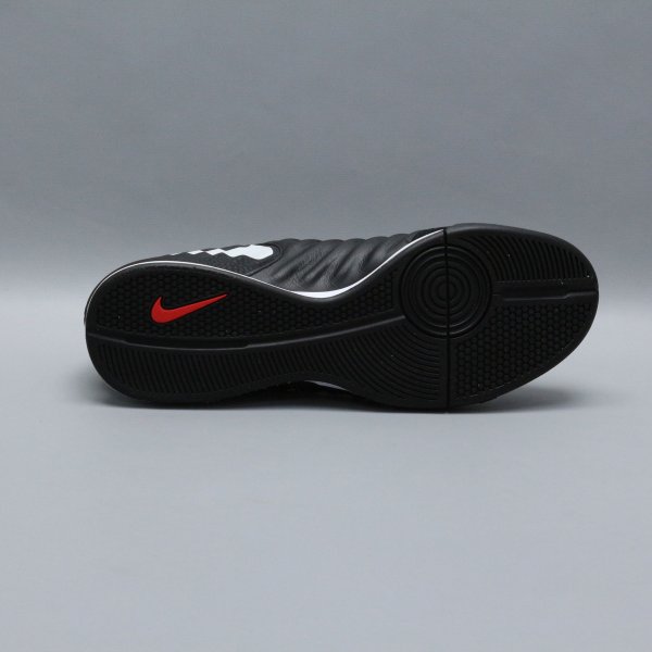 Футзалки Nike Tiempo Legend Academy AH7244-006 AH7244-006