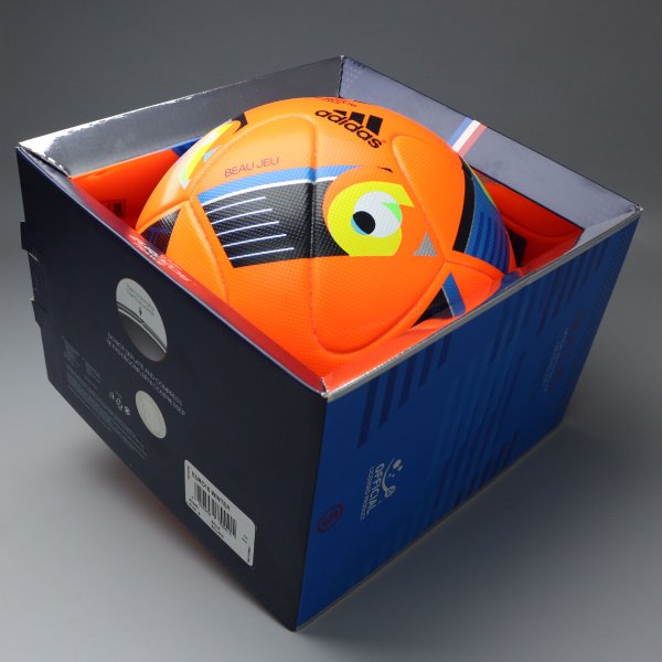 Футбольный мяч Adidas EURO16 WINTER OMB AC5451 AC5451