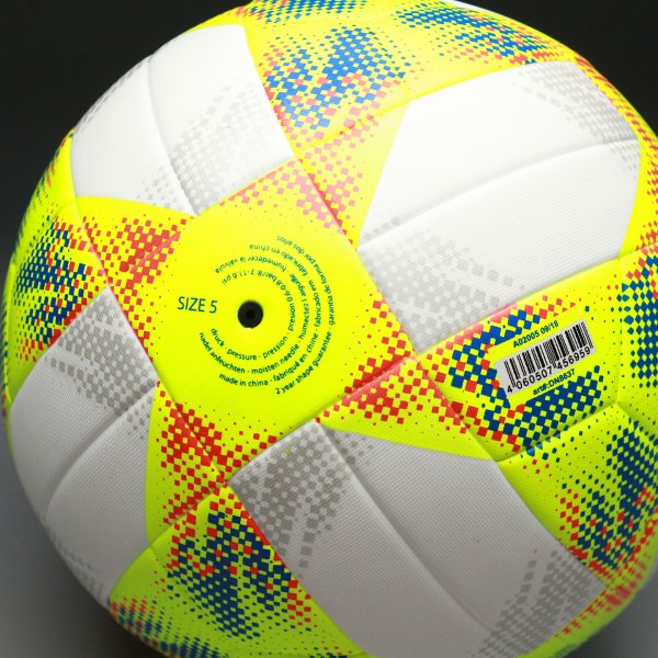 Футбольний м'яч Adidas Conext 19 Top Training Розмір-5 DN8637 - зображення 6