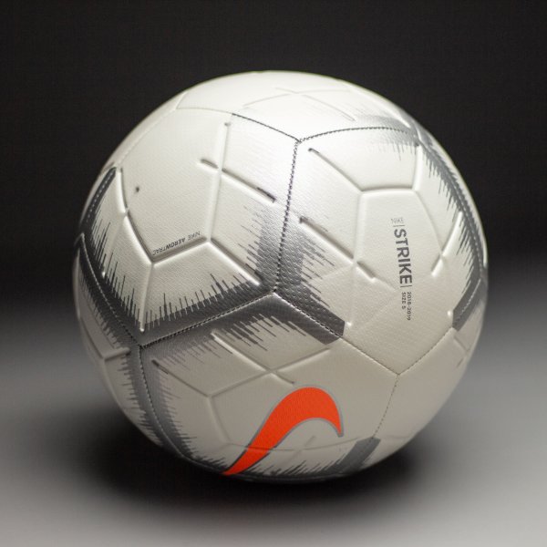 Футбольный мяч Nike Strike SC3496-100