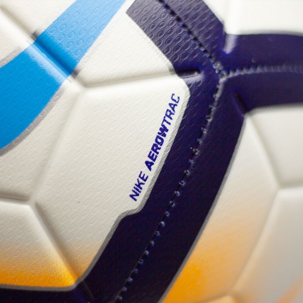 Футбольный мяч Nike Strike SC3206-100 Размер-5 SC3206-100