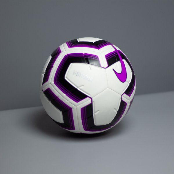 Футбольный мяч Nike Strike Размер·4 SC3535-100