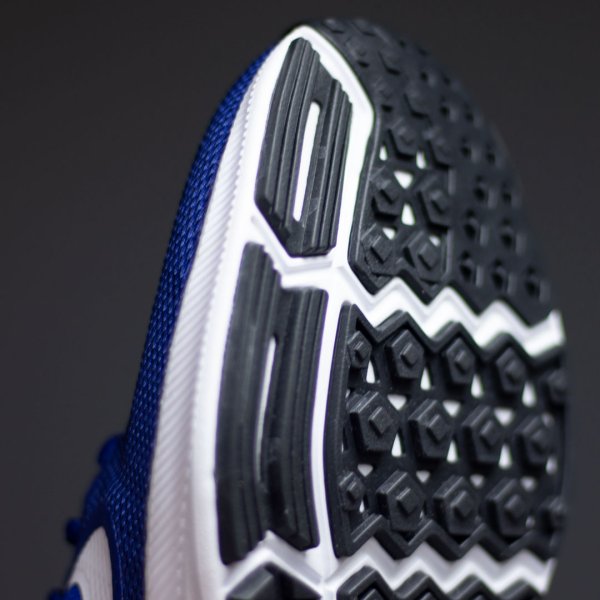 Беговые кроссовки Nike Downshifter