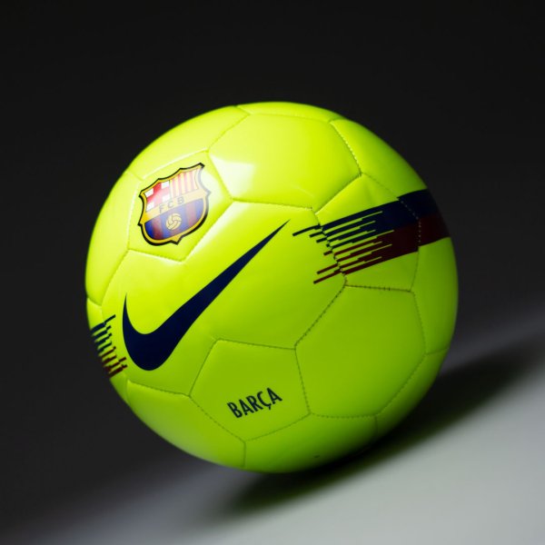 Футбольный мяч Nike Barcelona Supporters Размер·4 SC3291-702