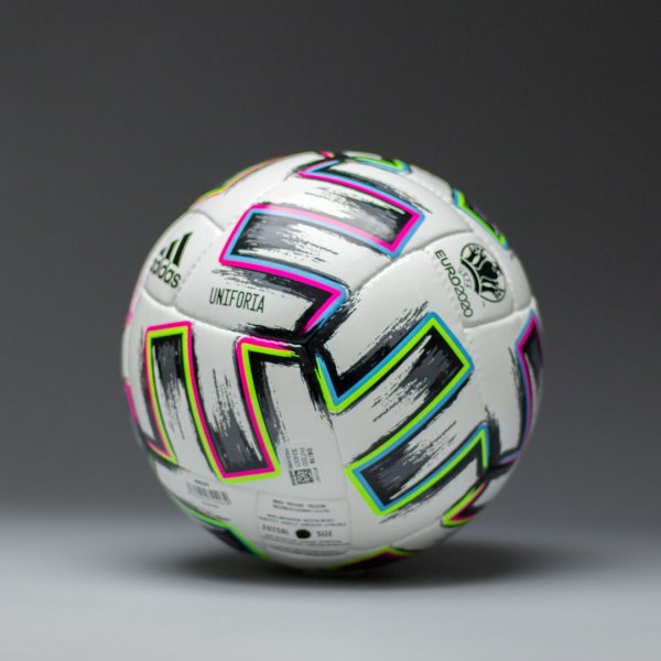 Футзальный мяч ЕВРО 2020 Adidas Uniforia PRO SALA OMB FH7350