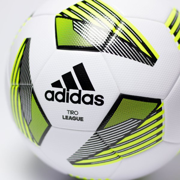 Футбольний м'яч Adidas Tiro League FIFA №5 FS0369 FS0369 #2
