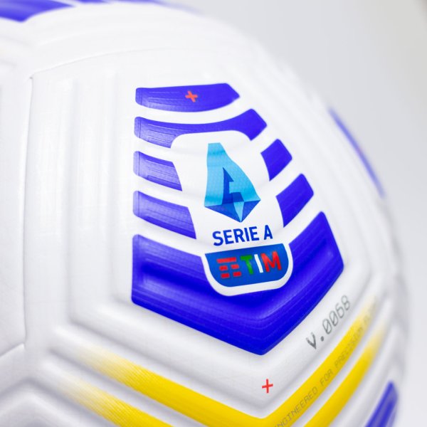 Футбольный мяч Nike Flight AerowSculpt Seria A OMB CQ7321-100