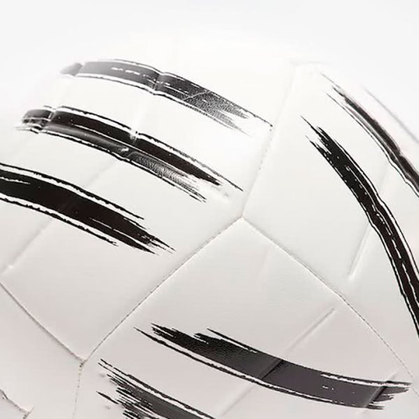 Футбольный мяч Adidas Juventus Club Ball GH0064