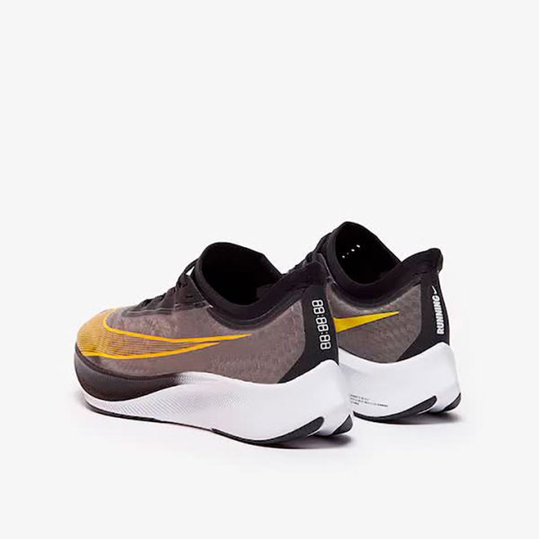 Кросівки для бігу Nike Air Zoom Fly 3 AT8240-006