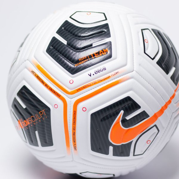 Футбольный мяч Nike Academy Team CU8047-101 №5 CU8047-101 #4