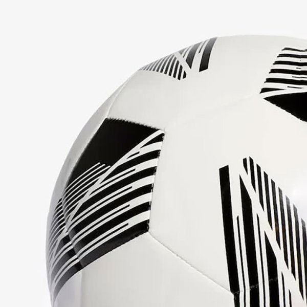 Футбольний м'яч adidas Tiro Club Football №4 FS0367 FS0367 #7