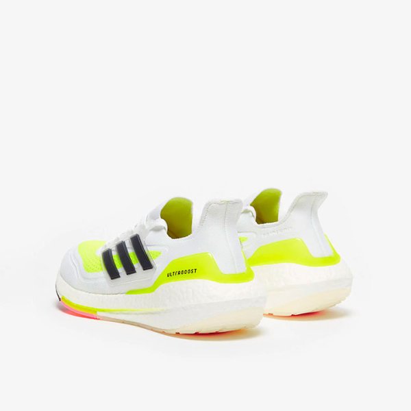 Кросівки бігові Adidas Ultraboost 21 FY0377 - зображення 5