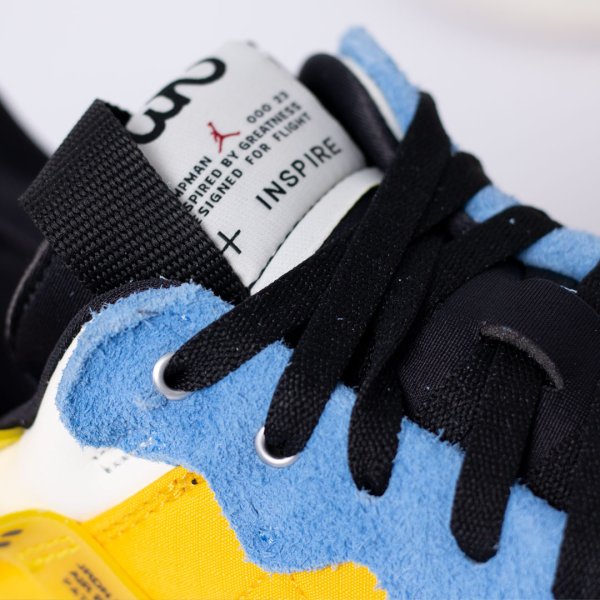 Кроссовки Nike Jordan MA2 CV8122-700