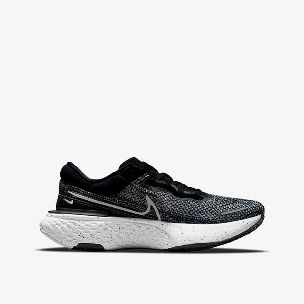 Кросівки для бігу Nike Air ZoomX Invincible Run Flyknit CT2228-103