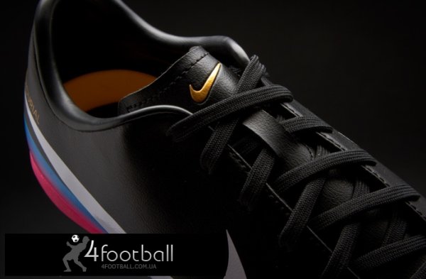 Детские футзалки Nike Mercurial Victory III IC CR7&nbsp;&quot;Cristiano Ronaldo limited edition&quot;
