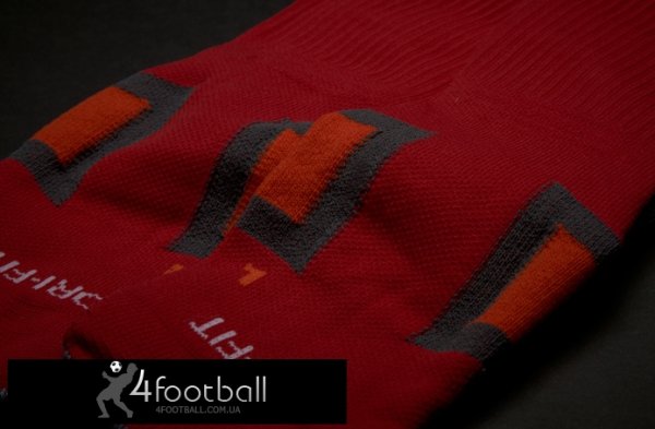 Футбольні гетри Nike Dri-Fit Compression II (Червоні) 507818-657 - зображення 5