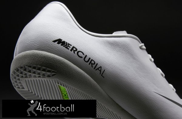 Детские футзалки Nike Mercurial Victory IV IC (платина)