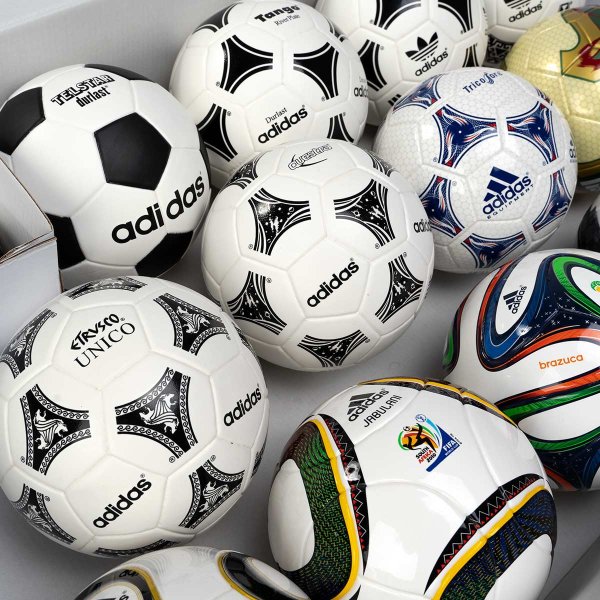 Коллекция мини мячей Adidas World Cup History IC8616 Размер 1