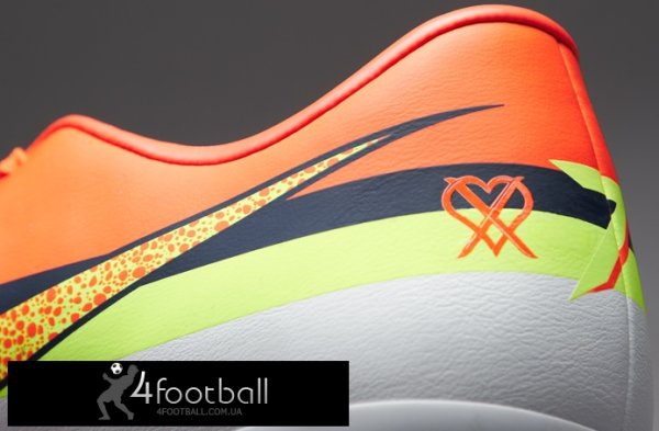 Бутсы Nike Mercurial Victory IV АG CR7 "Cristiano Ronaldo limited edition" (белый-оранж)