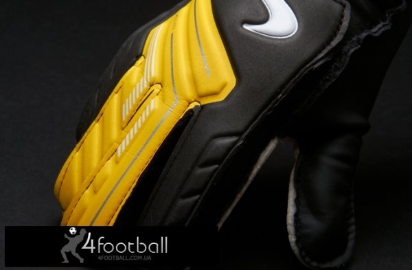 Вратарские перчатки подростковые Nike GK JR Match - изображение 2