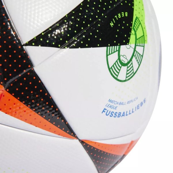 Футбольний м'яч Adidas EURO 24 Fussballliebe League IN9369 №4 Подарункова коробка