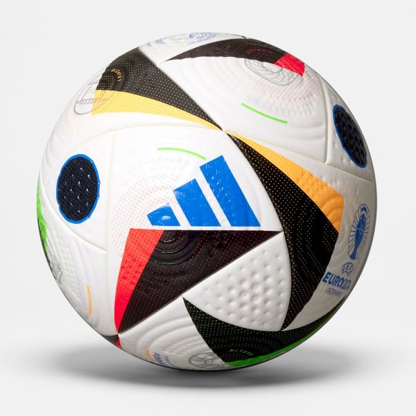 Футбольний м'яч Adidas EURO 24 Fussballliebe PRO OMB IQ3682 №5 Подарункова коробка