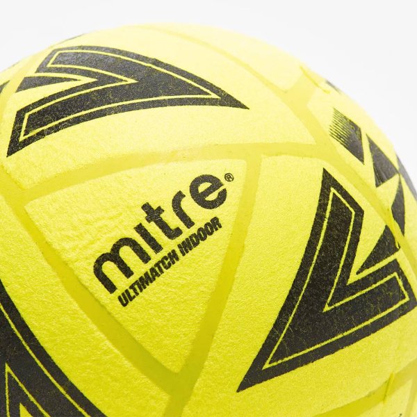 Футбольний м'яч Mitre 21 Ultimatch Indoor Football 5-A0026B52 №4