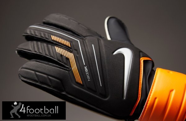 Вратарские перчатки Nike GK Match (оранж)