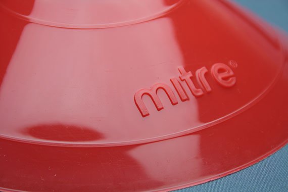 Комплект конусов для тренировок Mitre 10 штук (Красные)