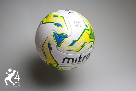 Футбольний м'яч mitre Delta V12S ПФЛ України FIFA PRO BB8500WGG