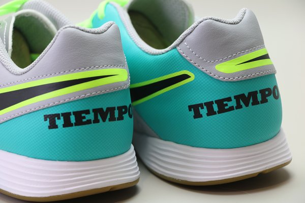 Футзалки Nike Tiempo GENIO II Leather IC - Platinum | 819215-003 819215-003