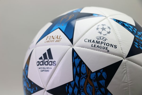 Футбольний м'яч Adidas Finale 2017 CARDIFF CAPITANO Розмір·4 - Аматор | AZ5204 AZ5204