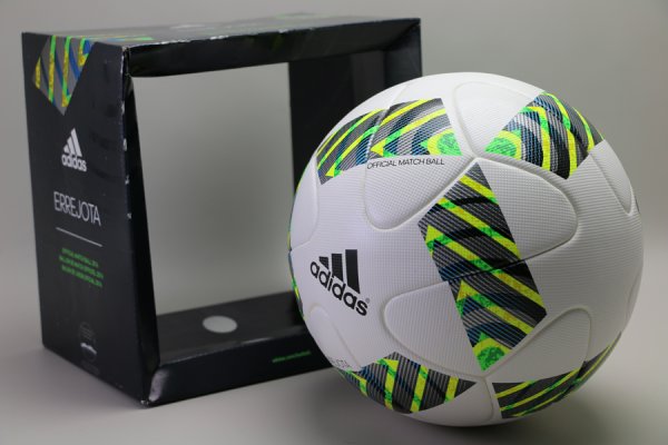 Футбольный мяч Adidas ERREJOTA (New Brazuca) FIFA OMB | Профи | AC5398 AC5398