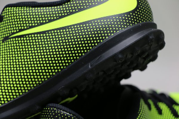 Детские сороконожки Nike Nike BRAVATAX JR II TF 844440-070 black-yellow 844440-070 - изображение 2