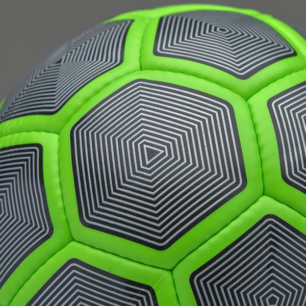 Футбольний м'яч підвищеної міцності Nike FOOTBALLX DURO SC3099-010 SC3099-010